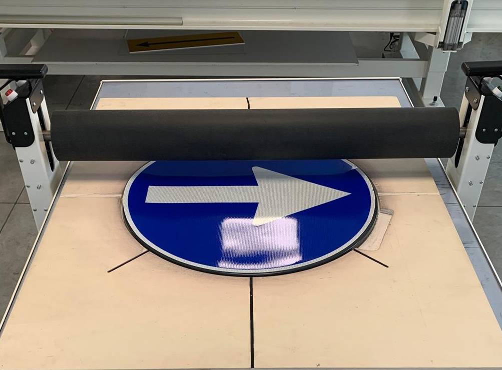 fine produzione segnale stradale